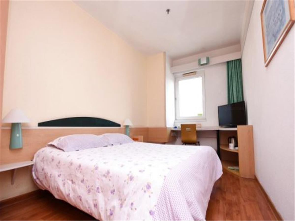 Motel Qingdao Jiaonan Renmin Road Business Street Экстерьер фото